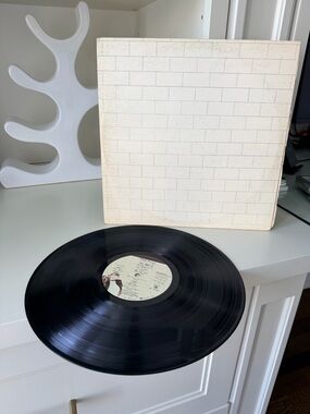VG+ PINK FLOYD The Wall First Columbia Pressing Record Vinyl 1979 Vintage